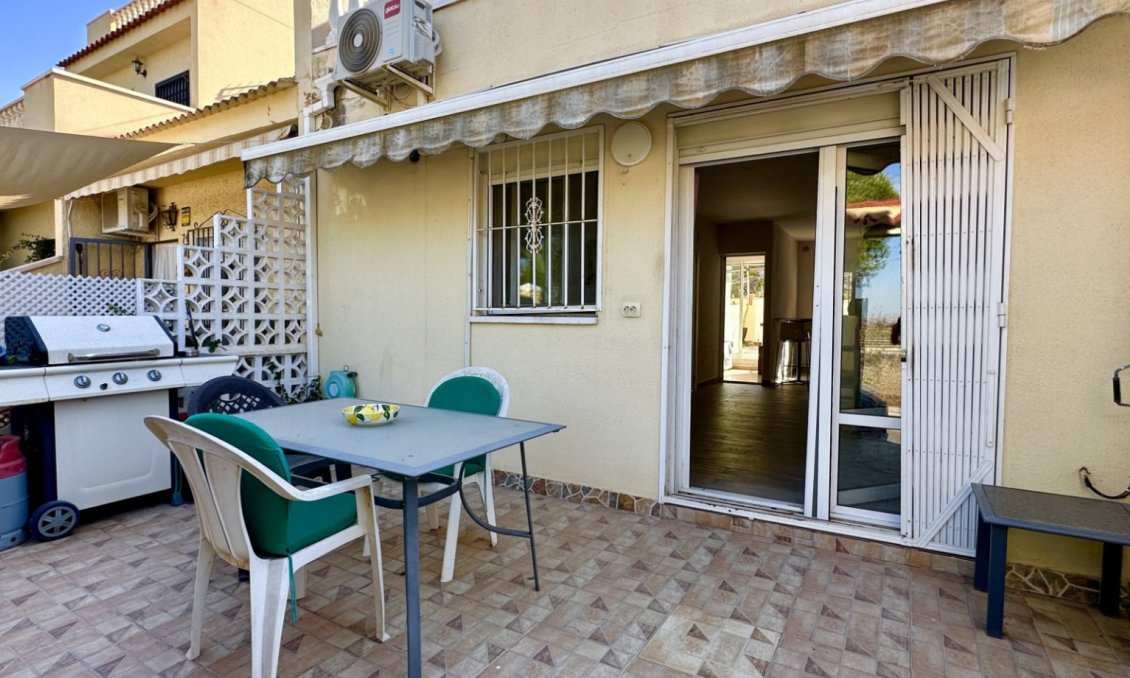 Segunda mano - Town House -
Guardamar del Segura - Costa Blanca