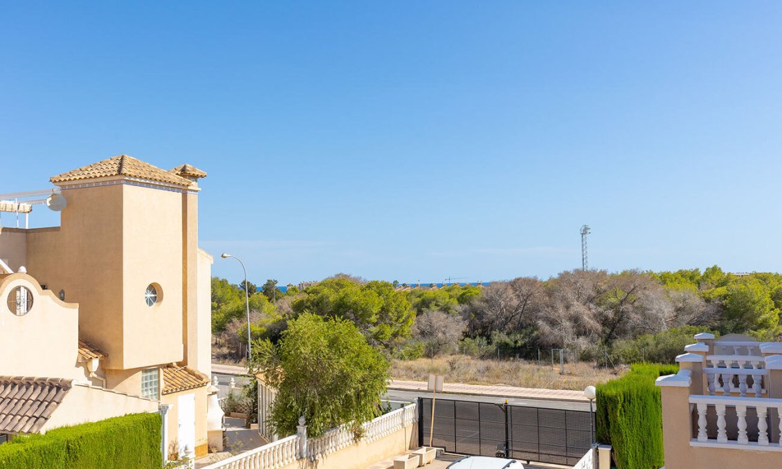Revente - Bungalow -
Orihuela Costa