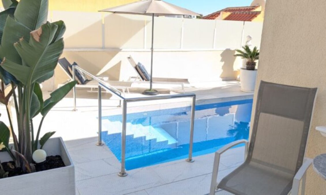 Segunda mano - Villa -
Villamartin - Costa Blanca