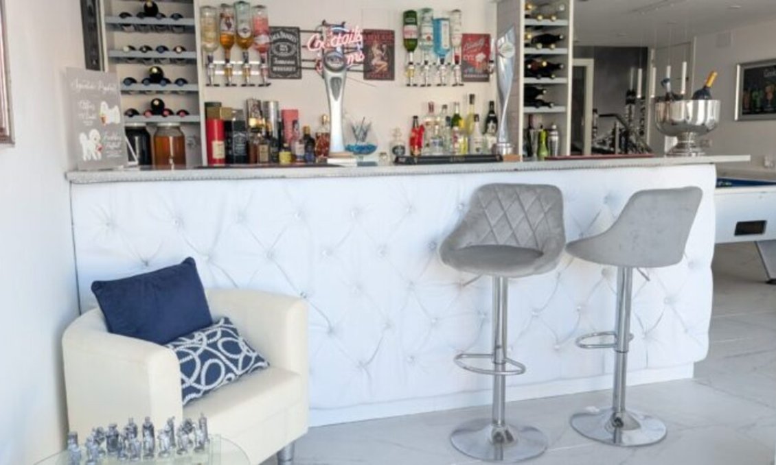 Segunda mano - Villa -
Villamartin - Costa Blanca