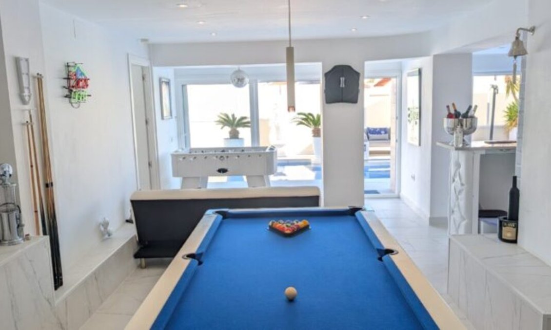 Segunda mano - Villa -
Villamartin - Costa Blanca