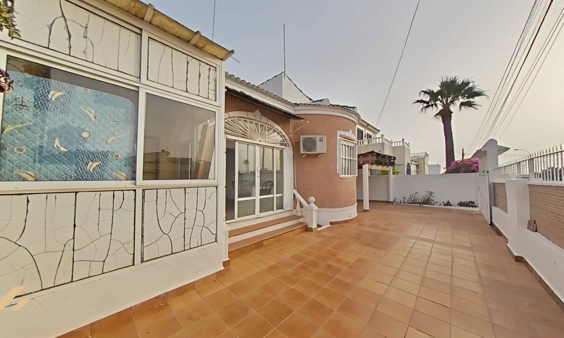 Wiederverkauf - Villa -
Torrevieja - San Luis