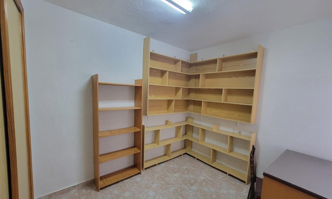 Segunda mano - Ático -
Torrevieja - Playa de los Locos