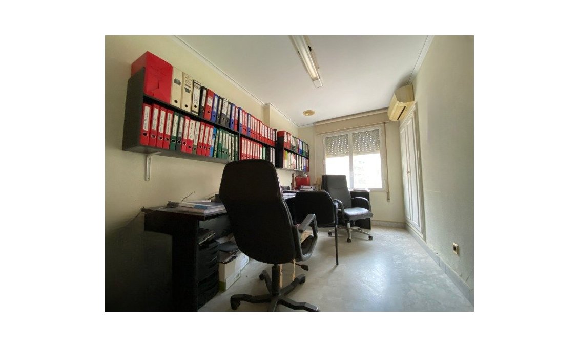 Resale - Apartment -
Torrevieja - Costa Blanca