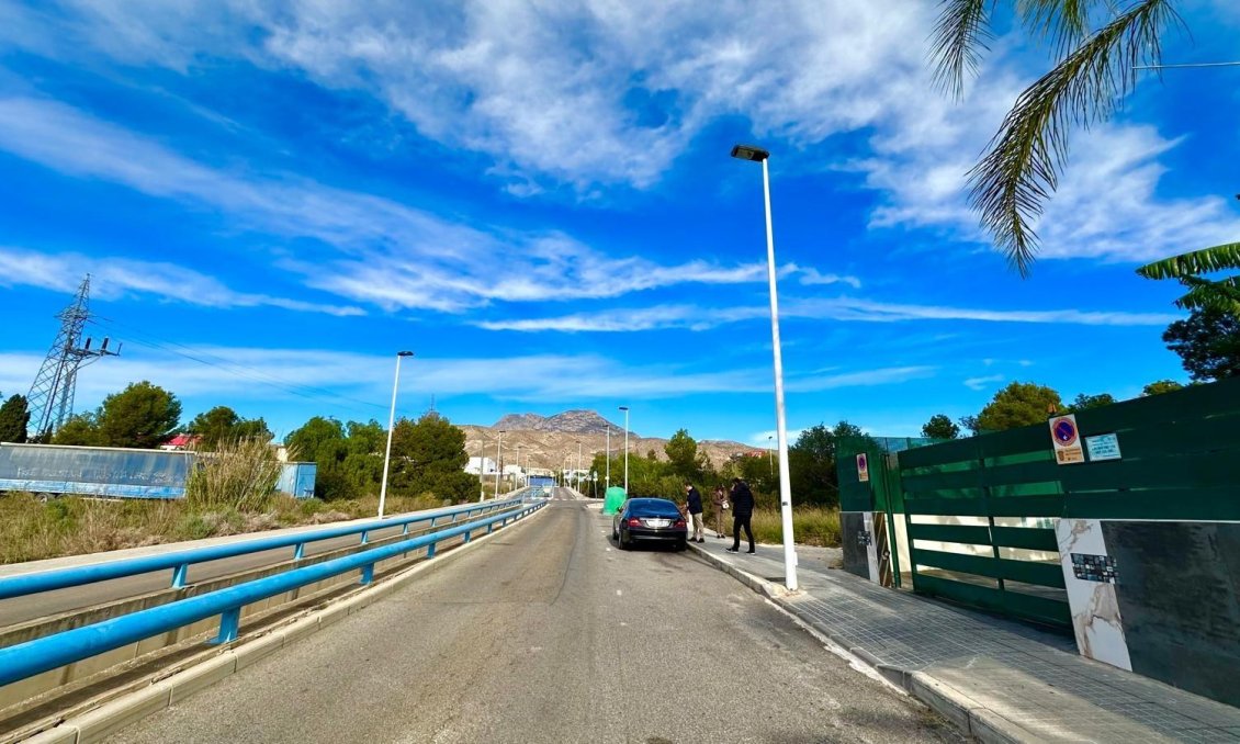 Resale - Apartment -
Finestrat