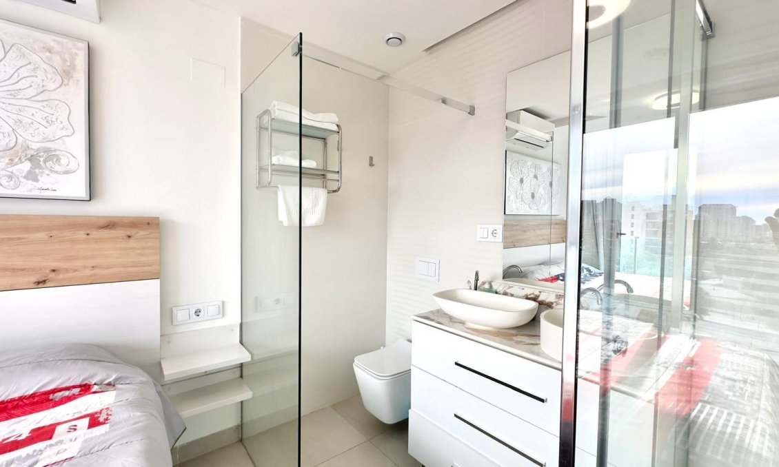 Resale - Apartment -
Finestrat