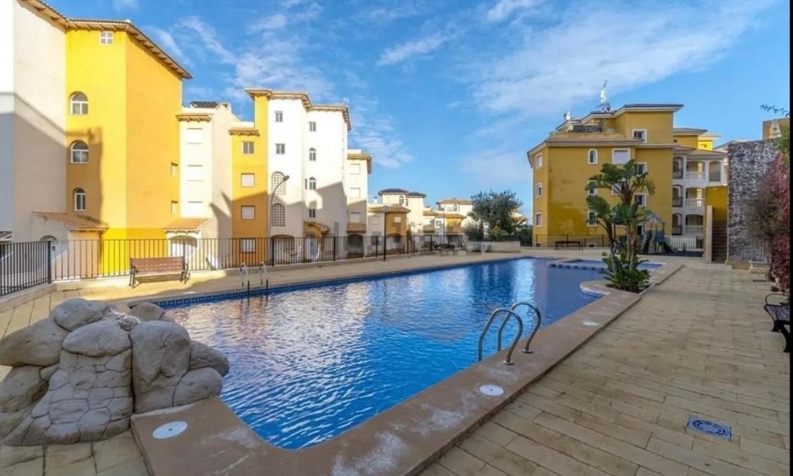 Resale - Apartment -
Campoamor - Costa Blanca