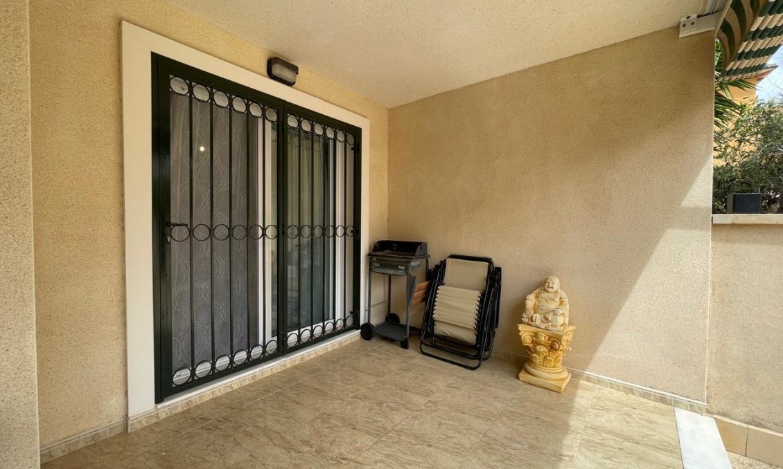 Resale - Apartment -
Campoamor - Costa Blanca