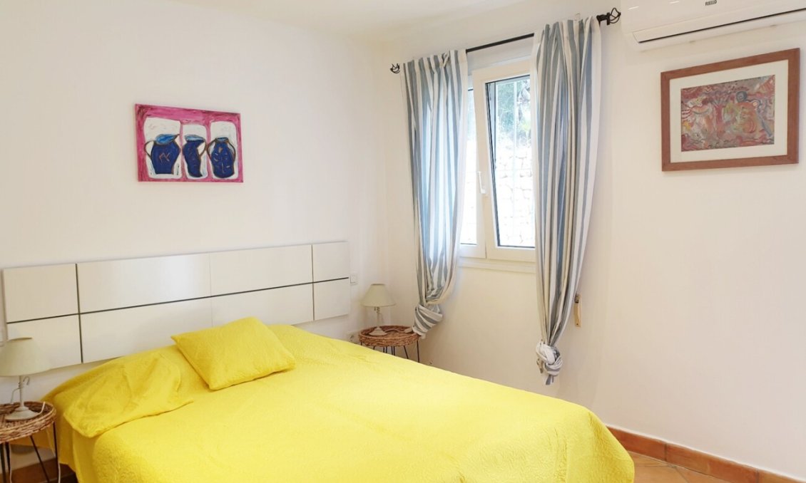 Segunda mano - Villa -
Moraira - Costa Blanca