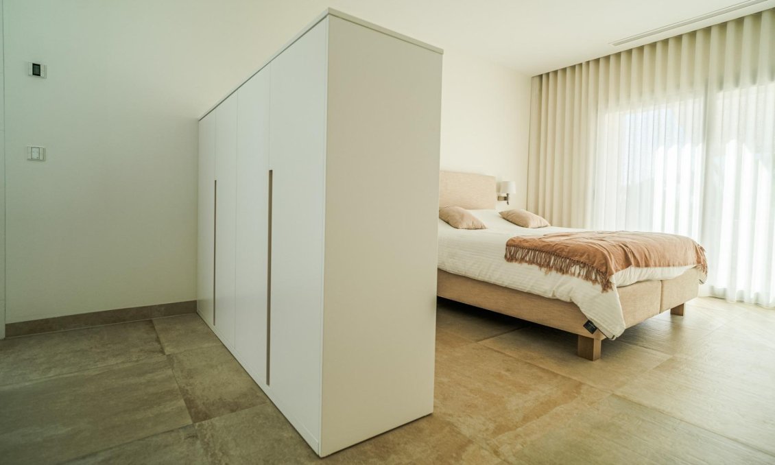 Segunda mano - Villa -
Orihuela - Las Colinas Golf