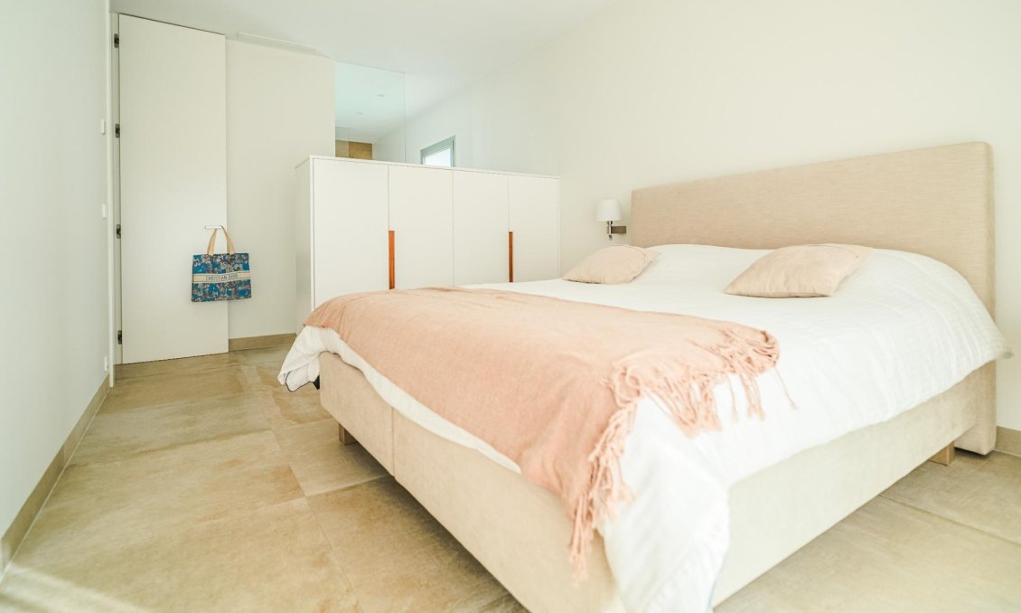 Segunda mano - Villa -
Orihuela - Las Colinas Golf