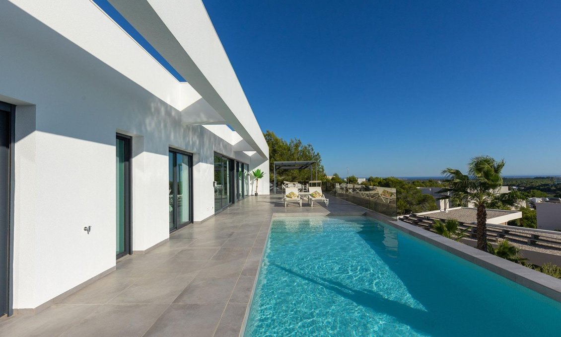 Segunda mano - Villa -
Orihuela - Las Colinas Golf