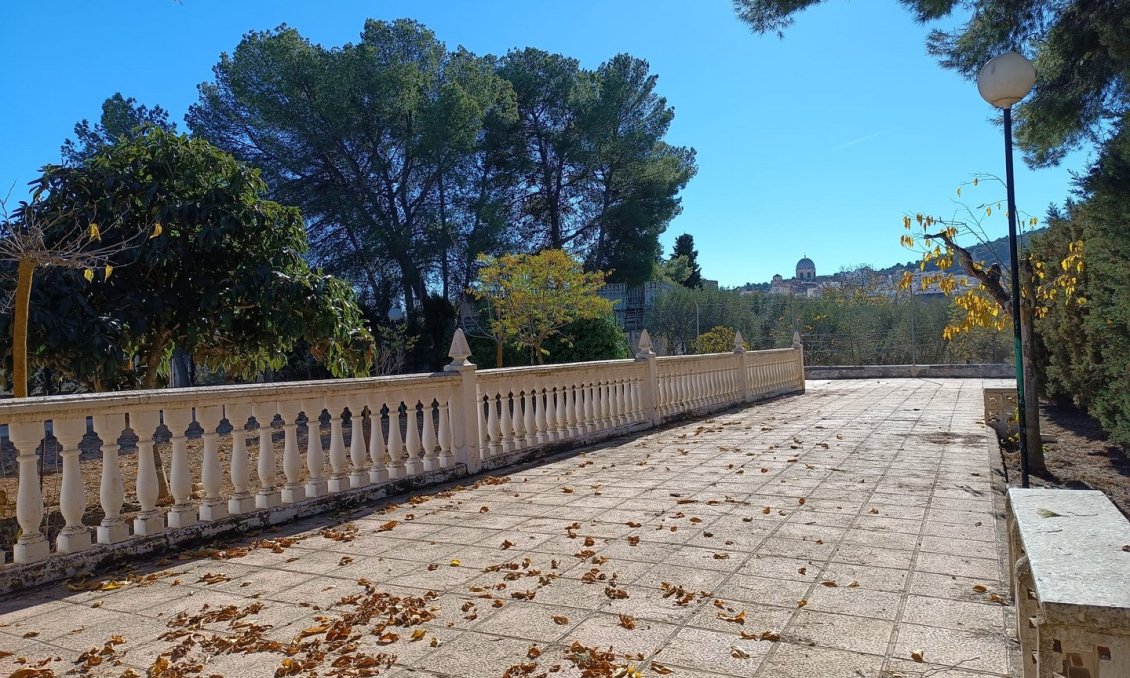 Segunda mano - Villa -
Yecla - Inland