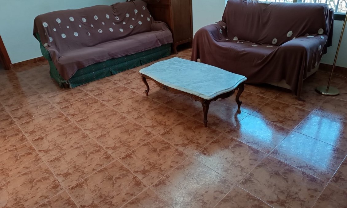 Segunda mano - Villa -
Yecla - Inland