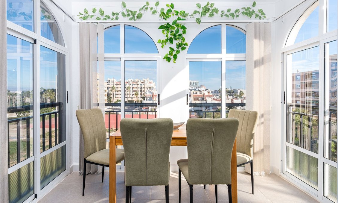 Resale - Apartment -
Torrevieja - Costa Blanca