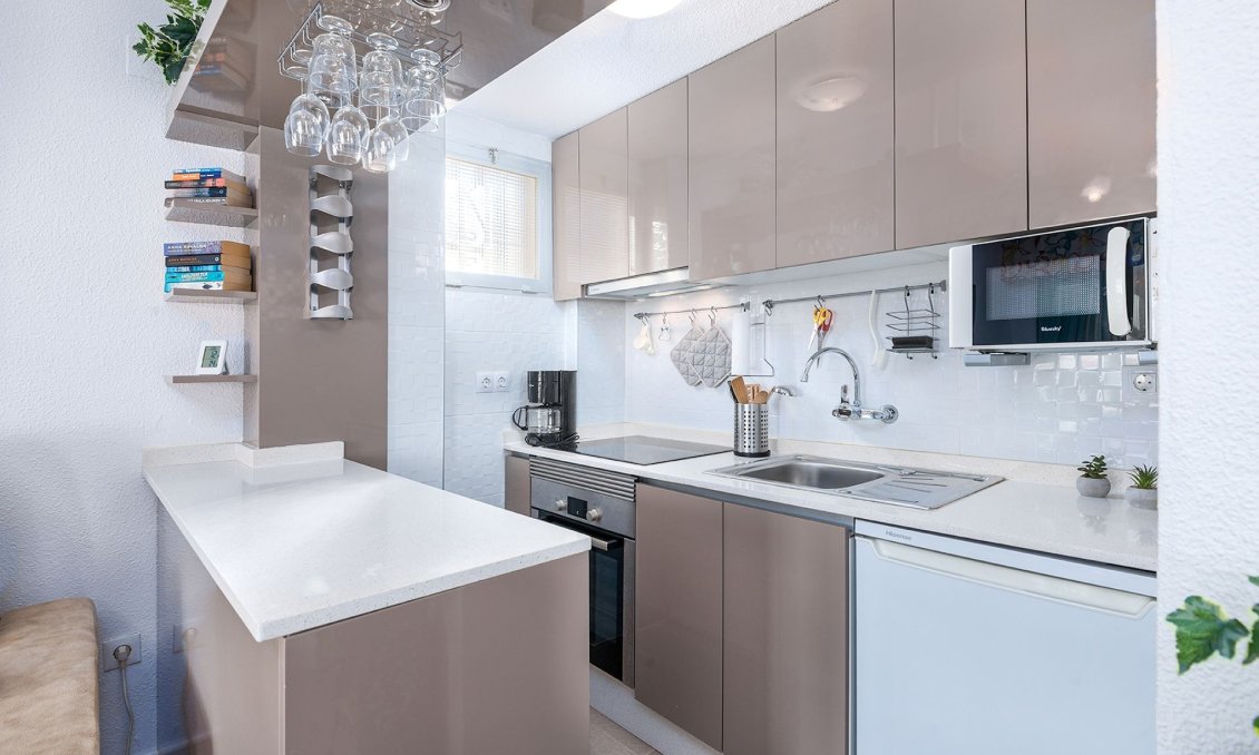 Resale - Apartment -
Torrevieja - Costa Blanca