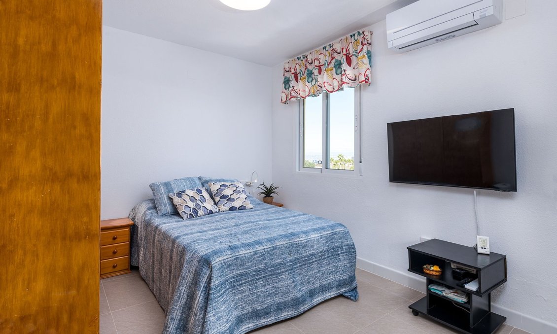 Resale - Apartment -
Torrevieja - Costa Blanca