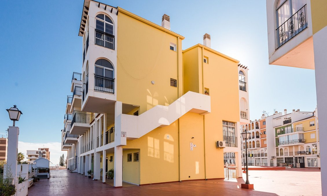 Resale - Apartment -
Torrevieja - Costa Blanca