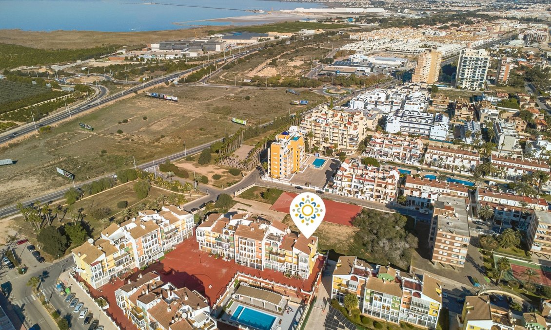 Resale - Apartment -
Torrevieja - Costa Blanca