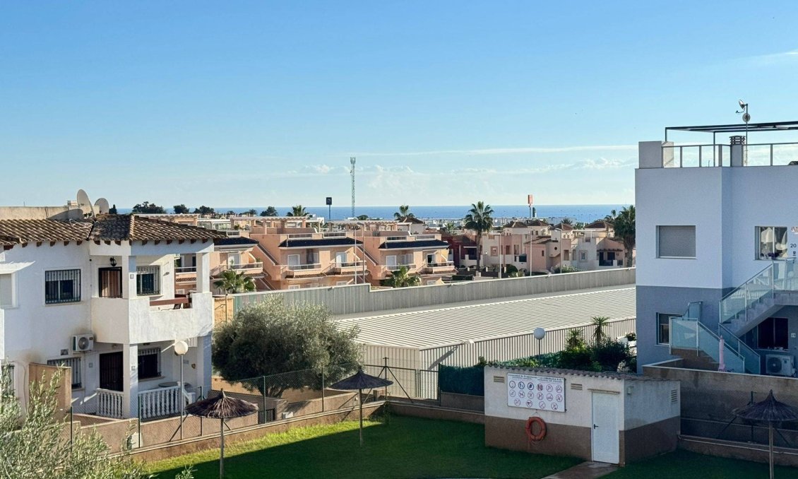 Segunda mano - Duplex -
Orihuela - Los Balcones Y Los Altos