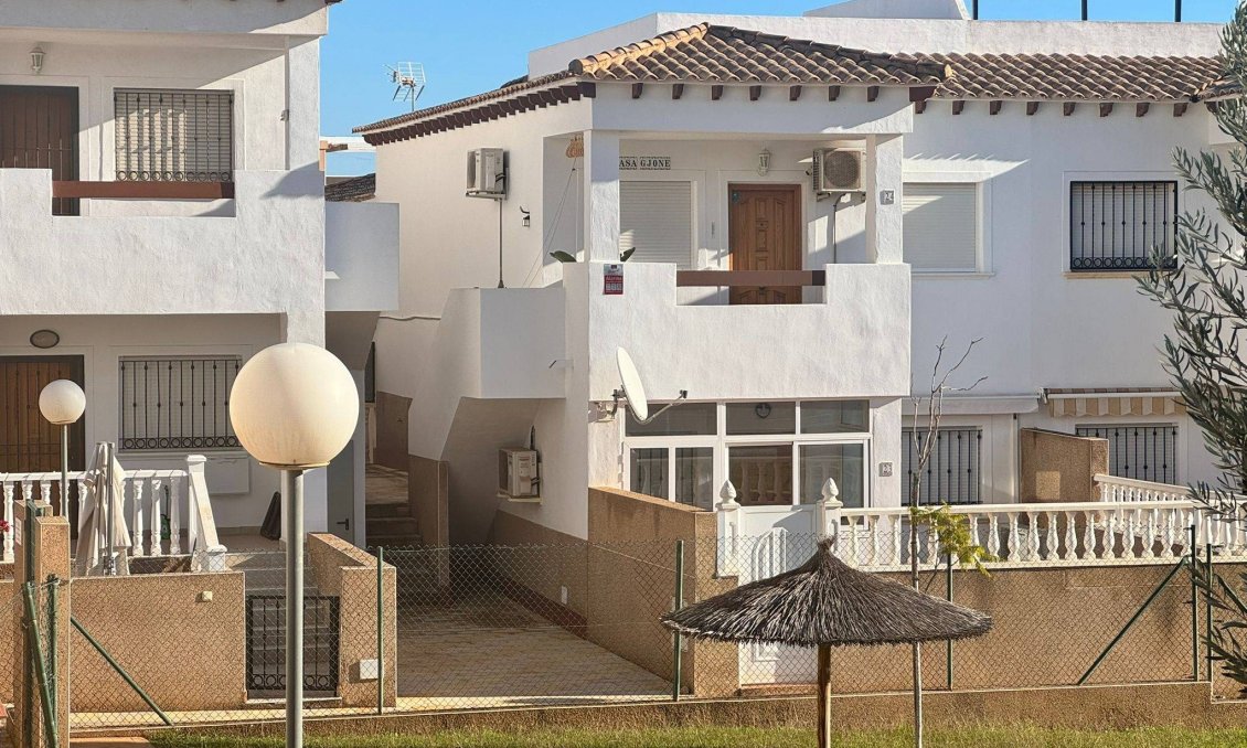 Segunda mano - Duplex -
Orihuela - Los Balcones Y Los Altos