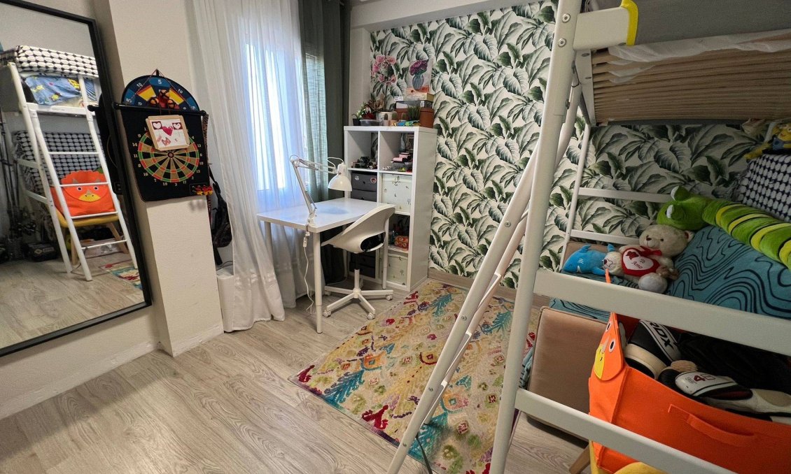 Resale - Apartment -
Torrevieja - Aguas Nuevas