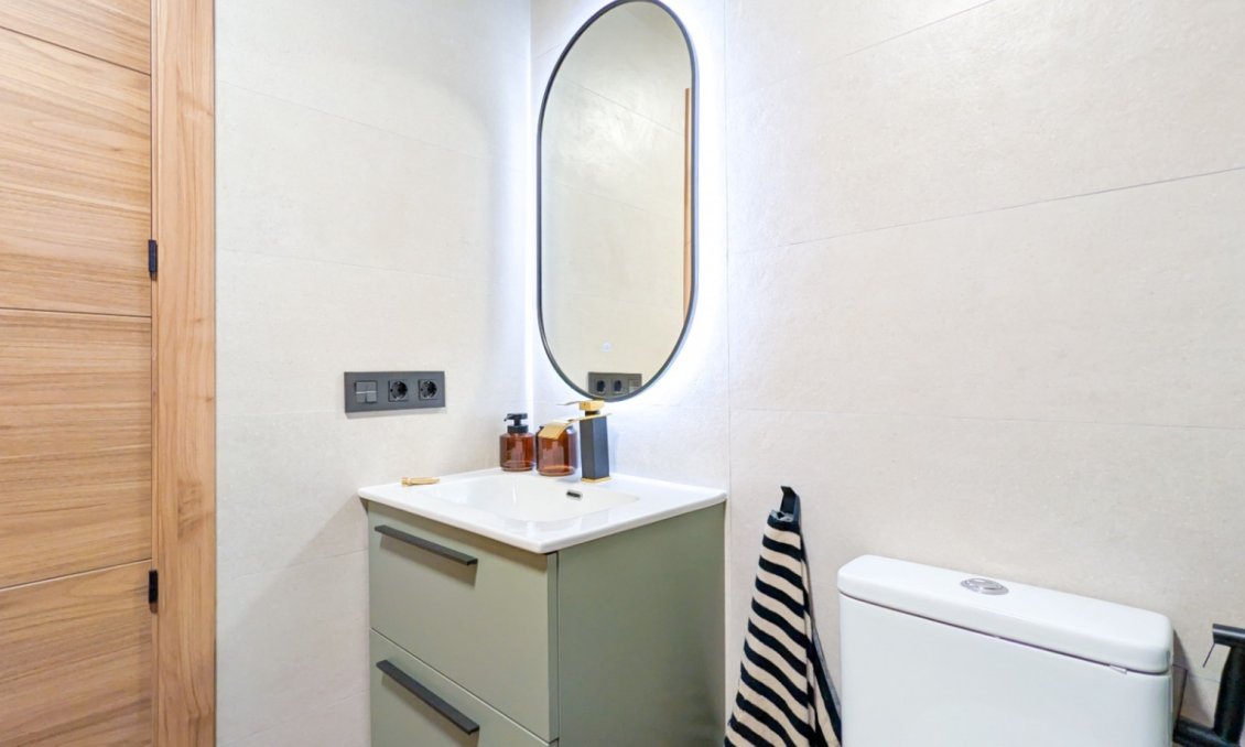 Használt Ingatlanok - Apartman -
Torrevieja - Costa Blanca