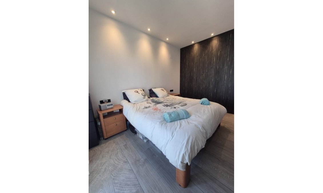 Resale - Villa -
La Finca Golf Resort - Inland