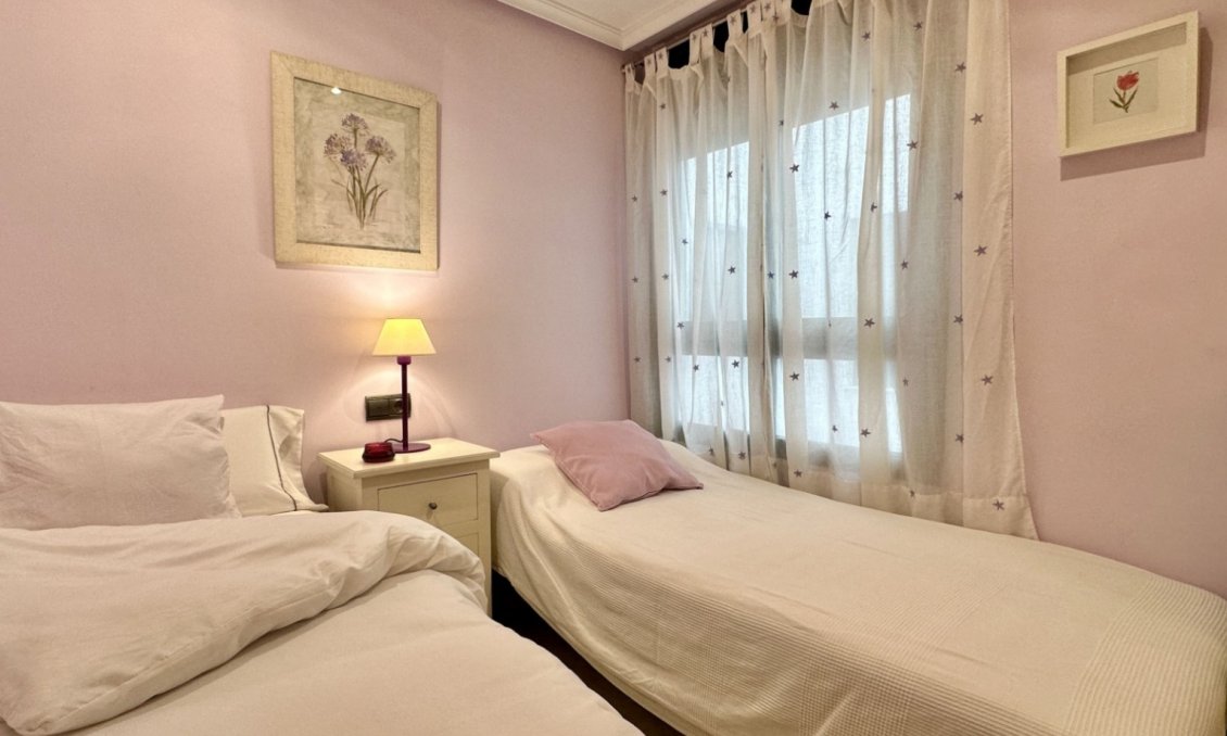 Használt Ingatlanok - Apartman -
Guardamar del Segura - Costa Blanca