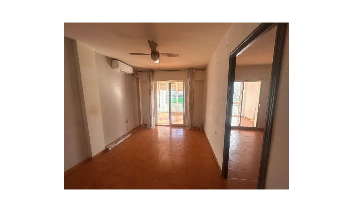 Revânzare - Apartament -
Torrevieja - Costa Blanca