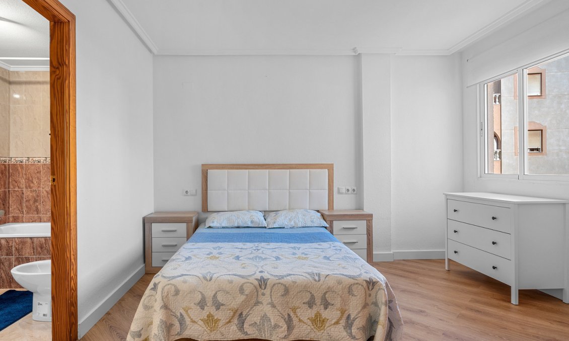 Revente - Appartement -
Torrevieja - Costa Blanca