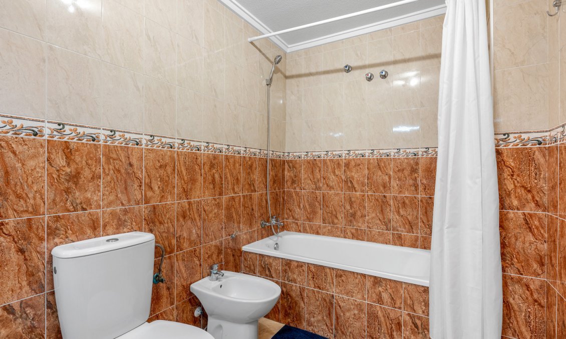 Revente - Appartement -
Torrevieja - Costa Blanca