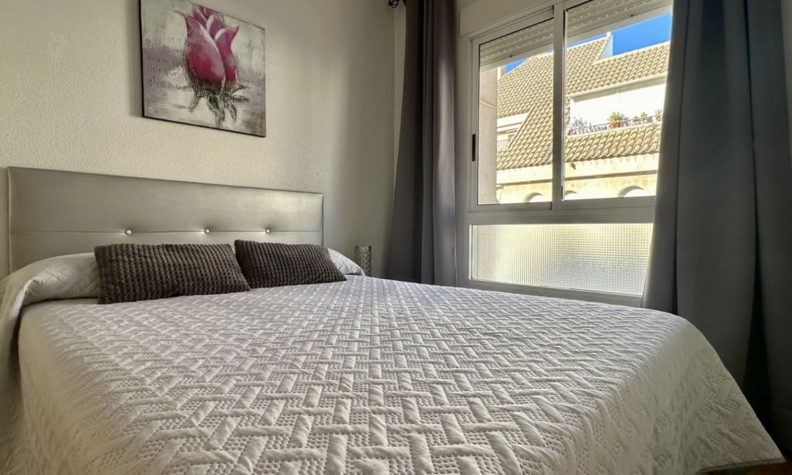 Revente - Appartement -
Torrevieja - Costa Blanca