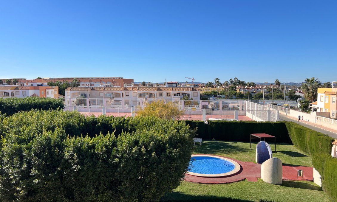 Revânzare - Bungalou -
Torrevieja - Costa Blanca