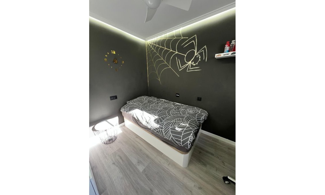 Revânzare - Bungalou -
Torrevieja - Costa Blanca