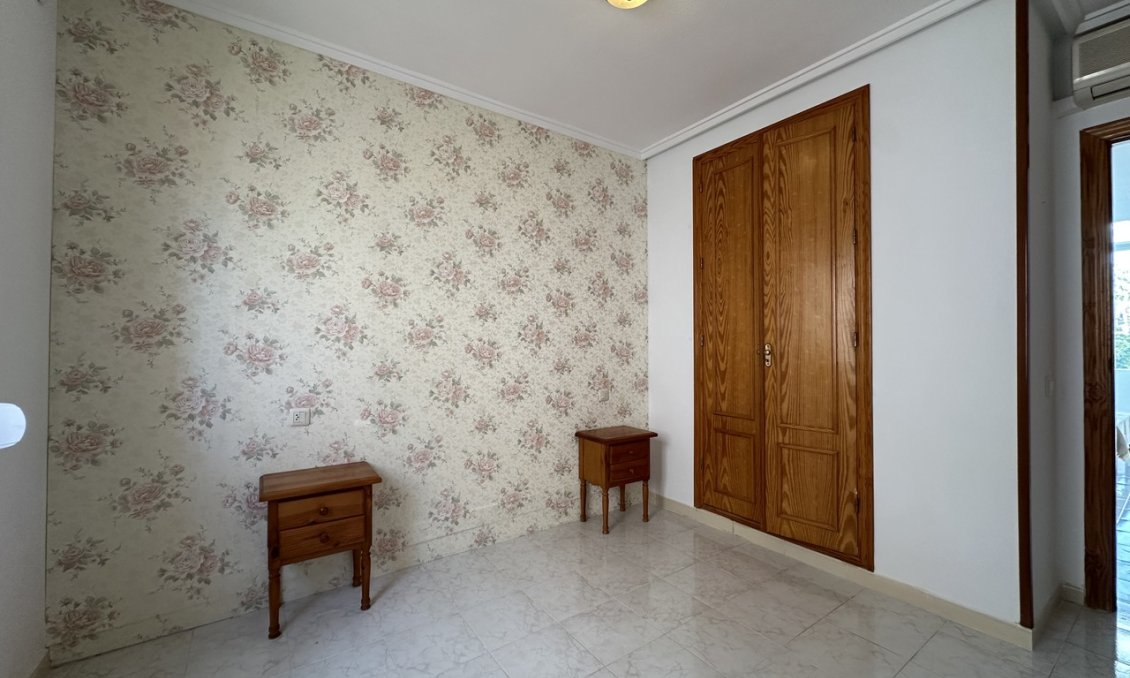 Segunda mano - Duplex -
La Mata - Costa Blanca