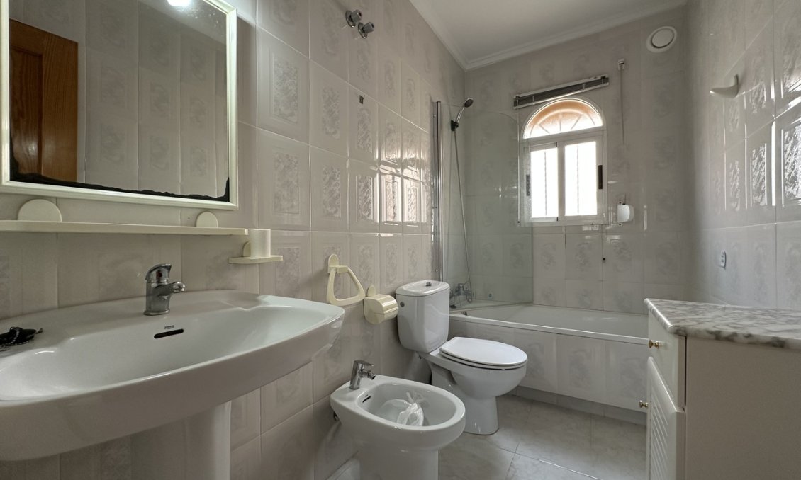 Segunda mano - Duplex -
La Mata - Costa Blanca