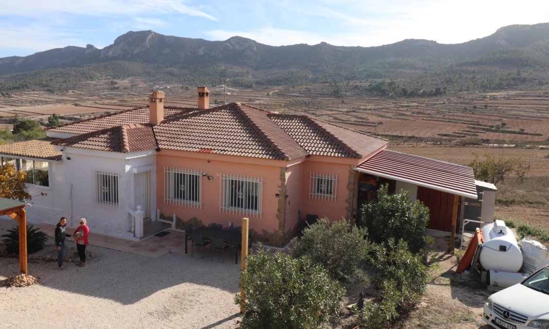 Revânzare - Vilă -
La Romana - Inland