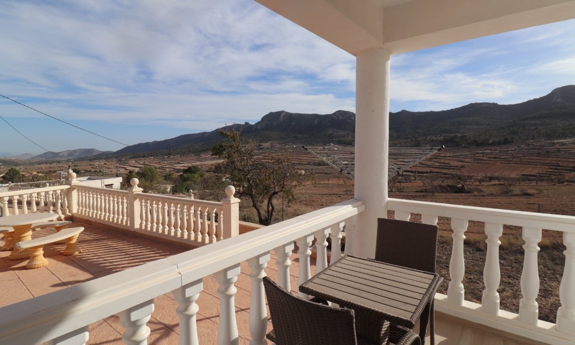 Revânzare - Vilă -
La Romana - Inland