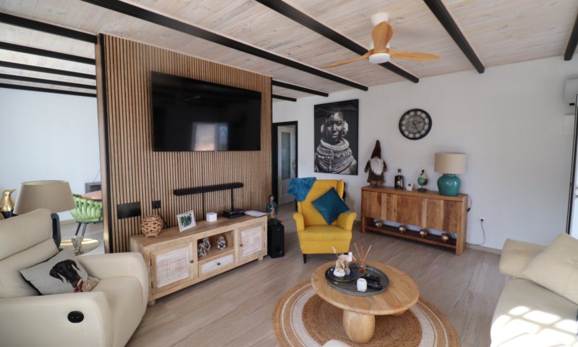 Revânzare - Vilă -
La Romana - Inland