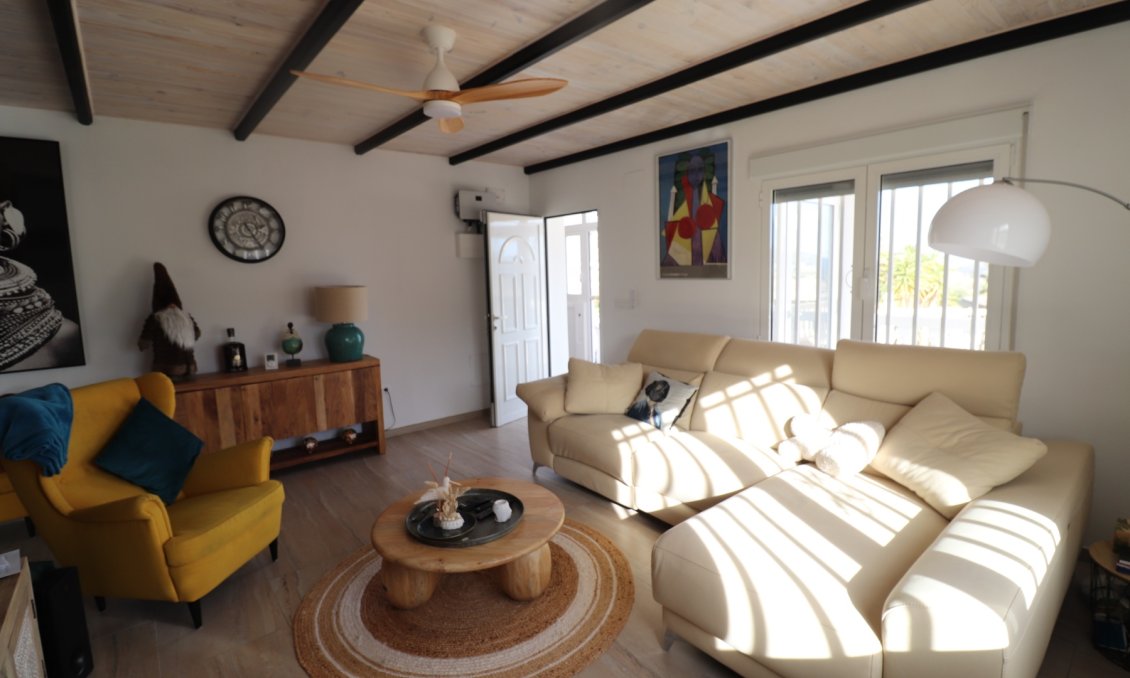 Revânzare - Vilă -
La Romana - Inland