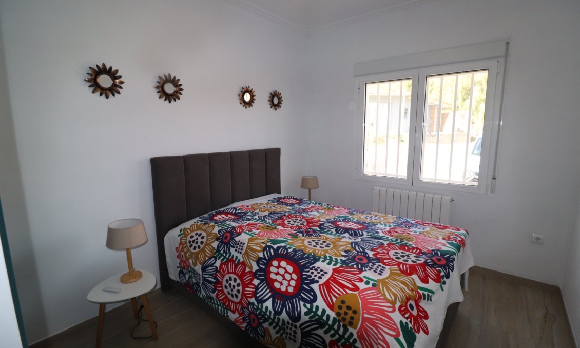 Revânzare - Vilă -
La Romana - Inland