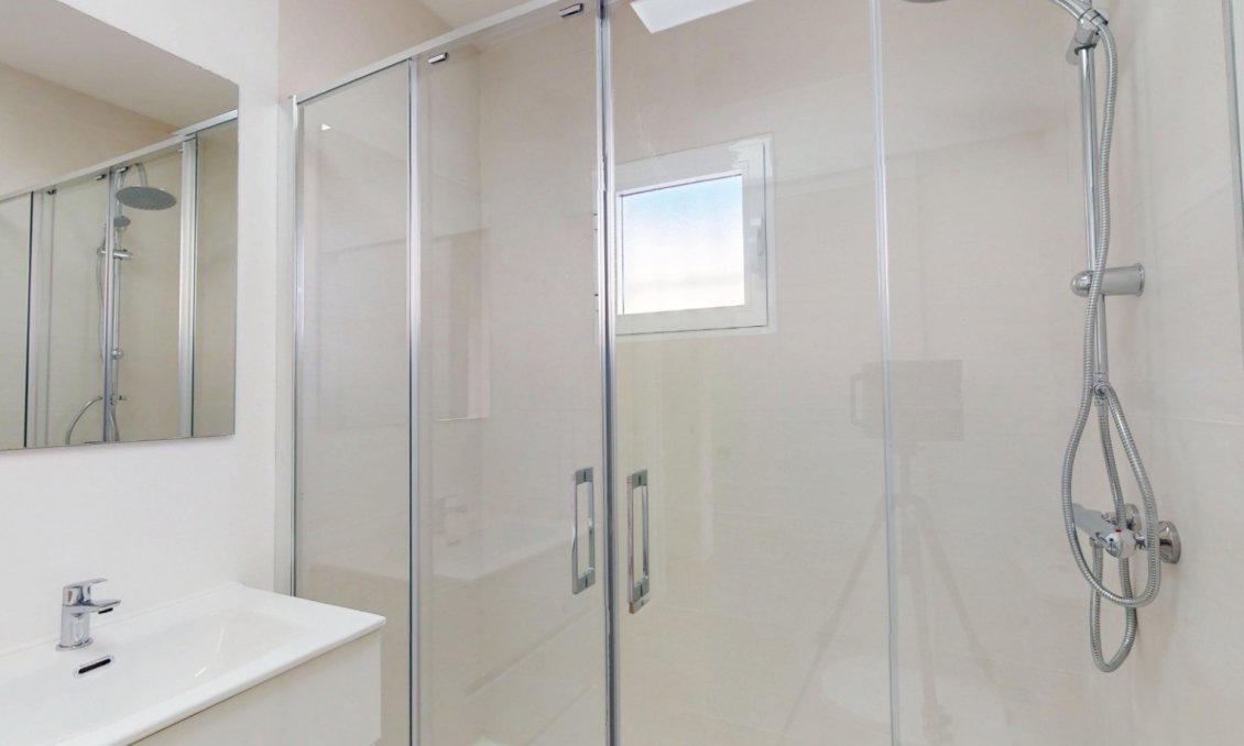 Revânzare - Bungalou -
Orihuela Costa - Costa Blanca