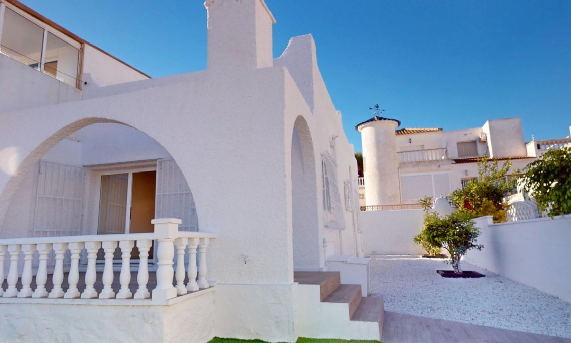 Revânzare - Bungalou -
Orihuela Costa - Costa Blanca