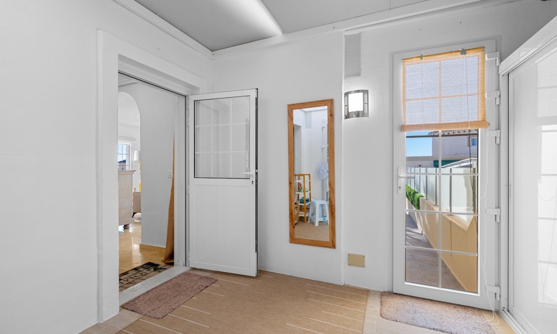 Revânzare - Vilă -
Orihuela Costa - Costa Blanca