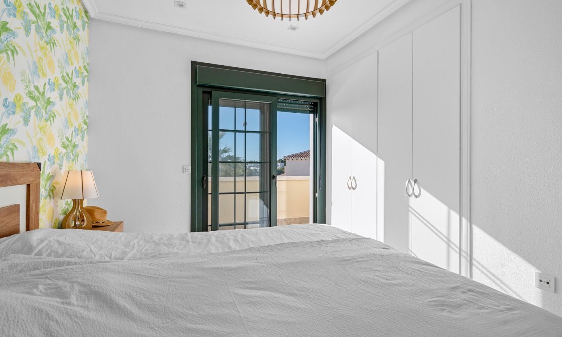 Revânzare - Vilă -
Orihuela Costa - Costa Blanca