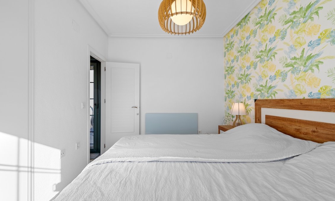 Revânzare - Vilă -
Orihuela Costa - Costa Blanca