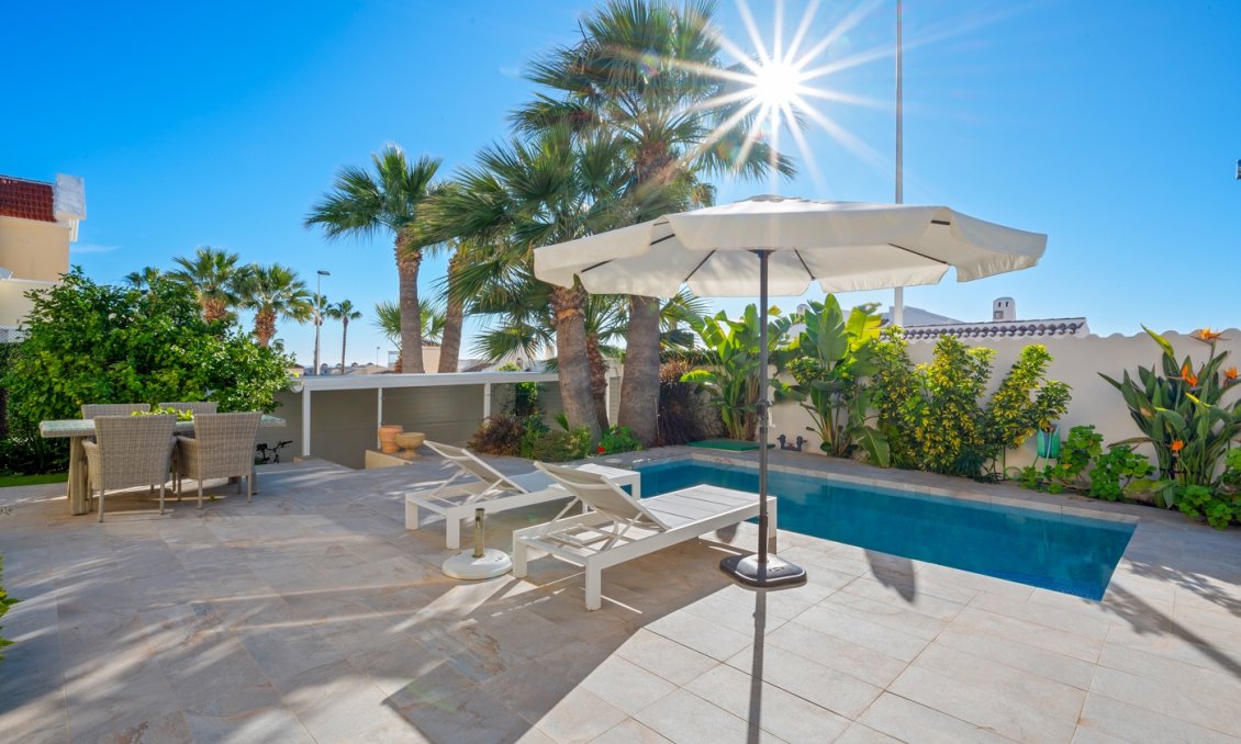 Revânzare - Vilă -
Orihuela Costa - Costa Blanca