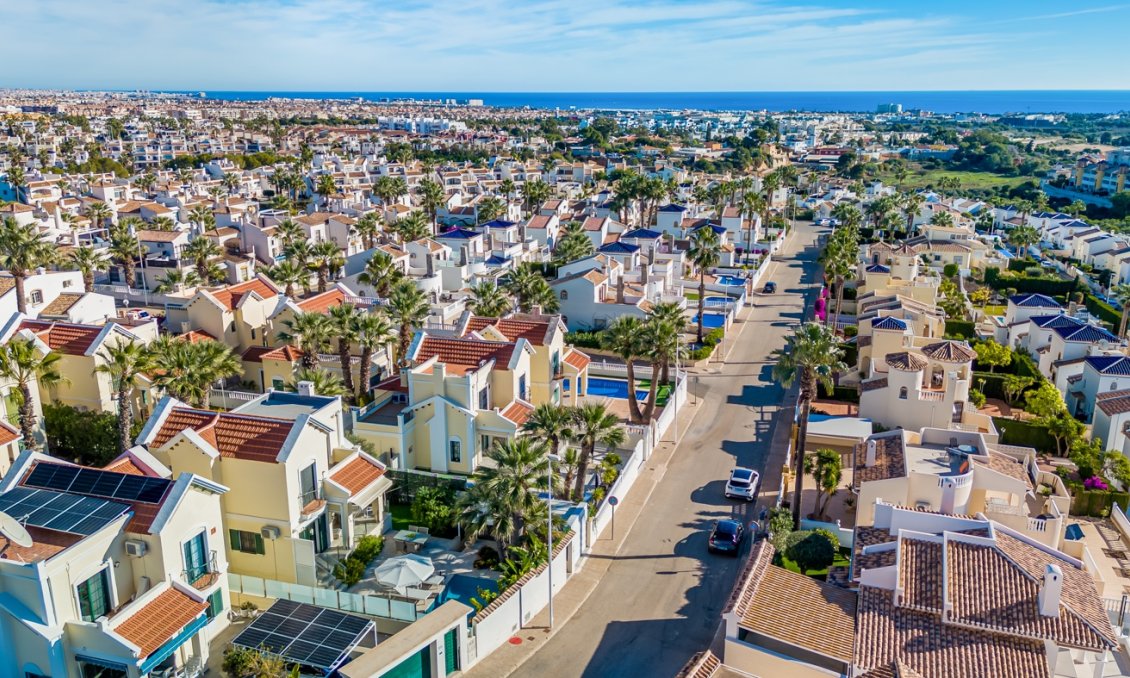 Revânzare - Vilă -
Orihuela Costa - Costa Blanca