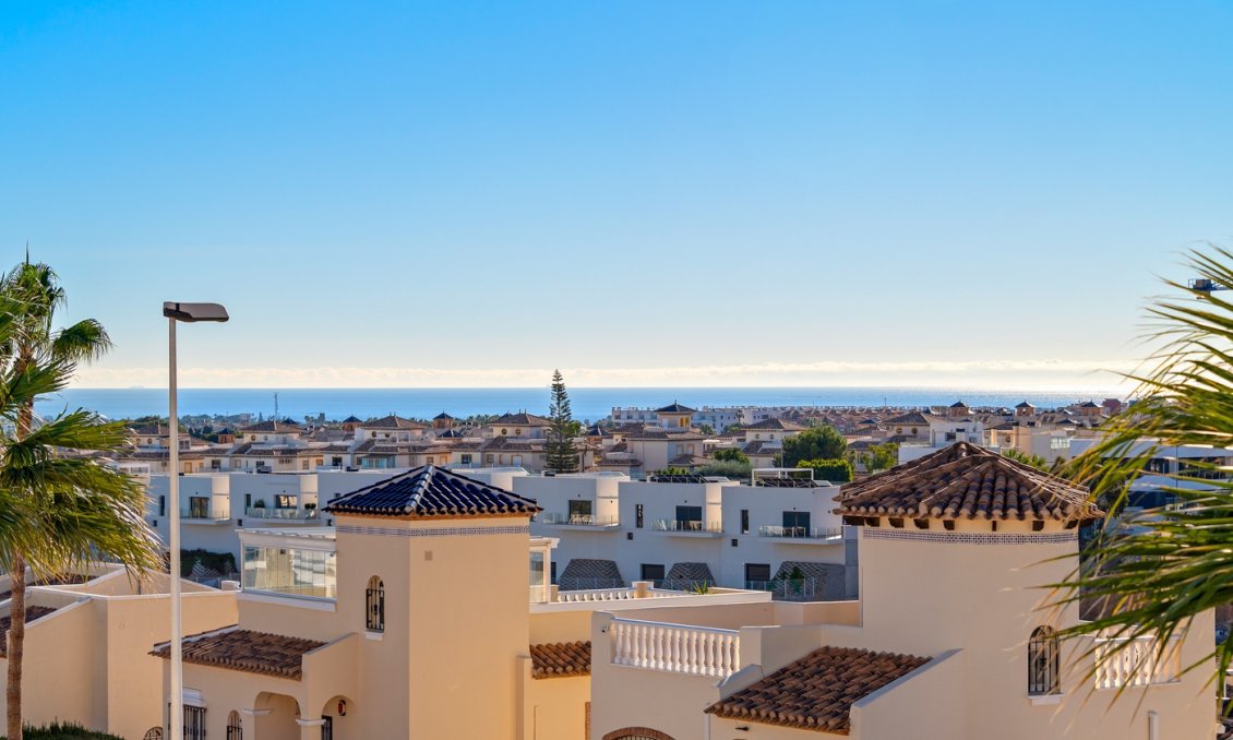 Revânzare - Vilă -
Orihuela Costa - Costa Blanca